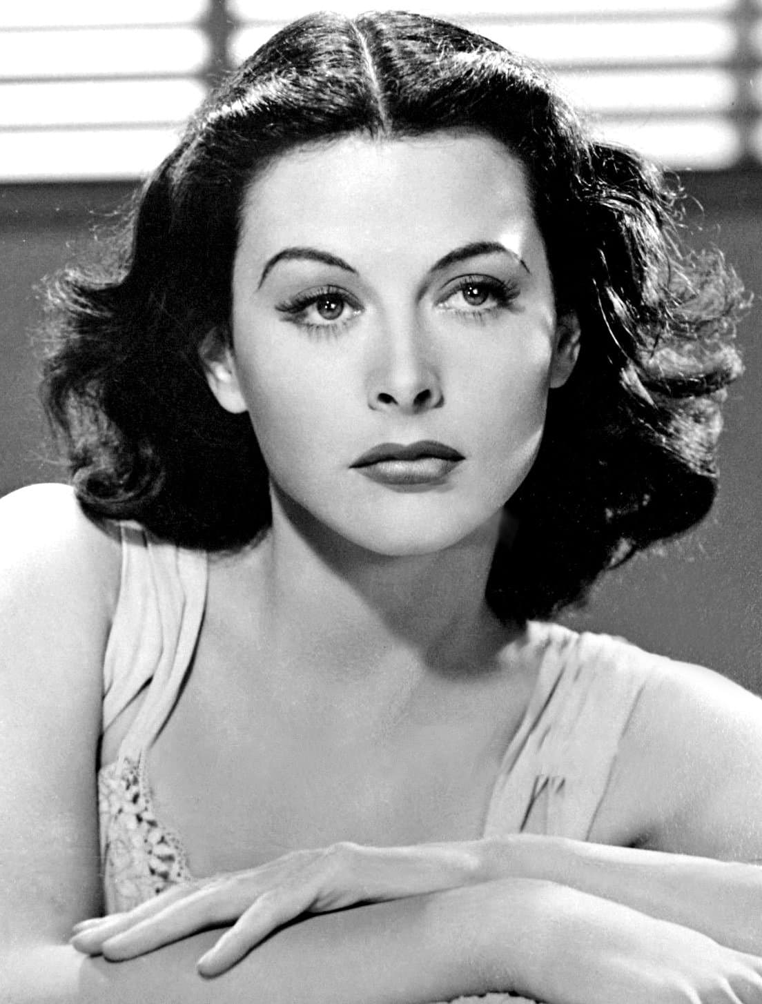 Hedy Lamarr e a Invenção por Trás do Wi-Fi e Bluetooth